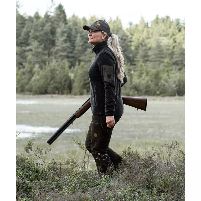 ADA Antracit - Northern hunting