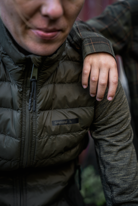 Light Pine väst – Seeland