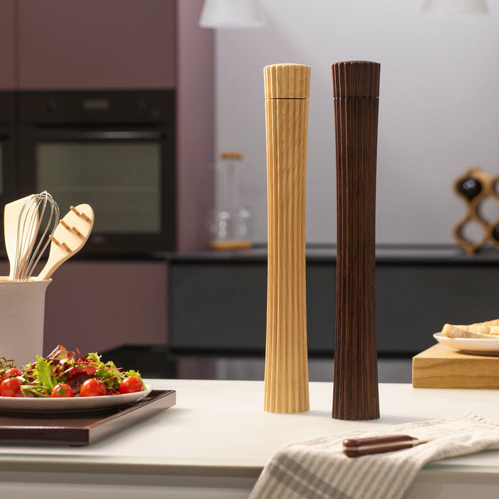 PLEATS Salt/Pepparkvarn, keramisk, stor i mörk ask - Legnoart