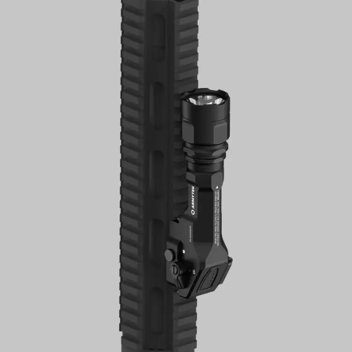 Parma C2IR Pro ficklampa (Vit och infraröd) – Armytek